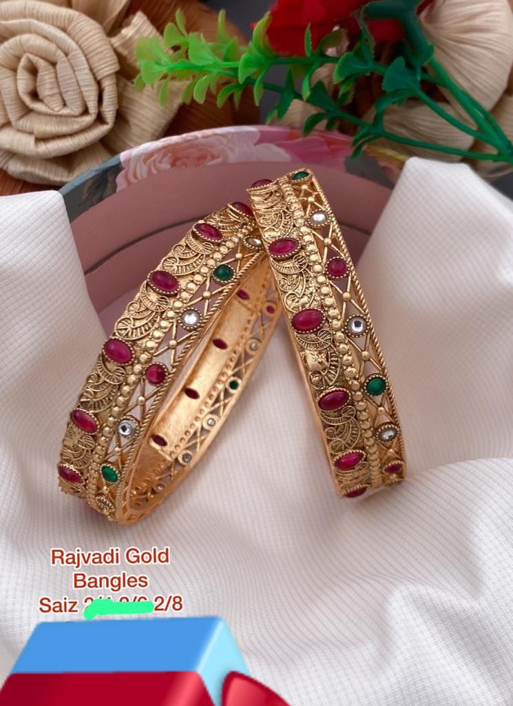 Fancy Design Matte Fancy Bangles Set Wholesalers In Delhi